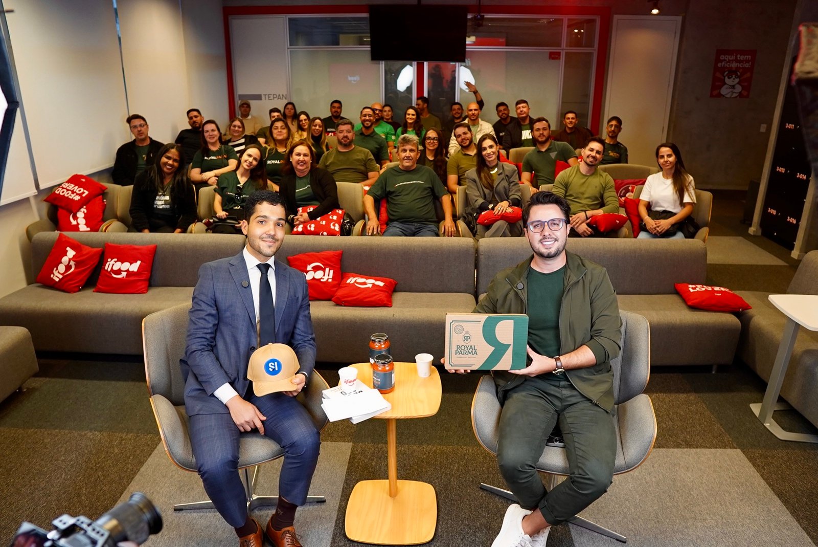 Encontro com empresários e equipe do setor de delivery